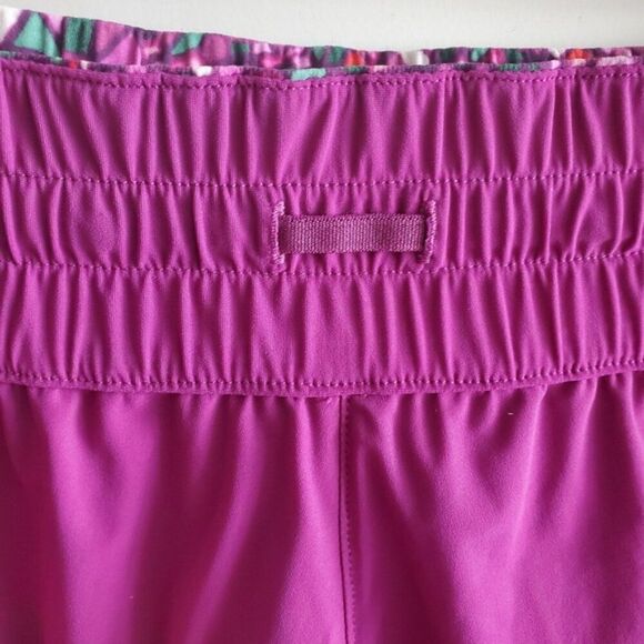 Lululemon Paradise Camo Multi Regal Plum Surf Short II Size M (10) - Picture 7 of 9